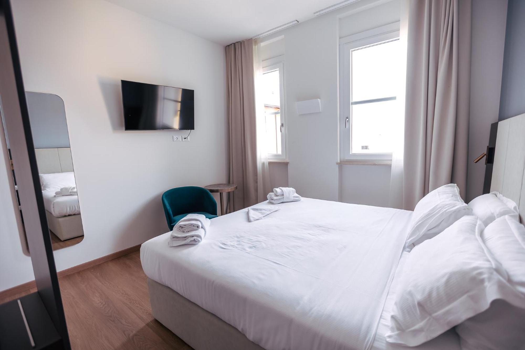 Hotel Arilica Peschiera del Garda Phòng bức ảnh
