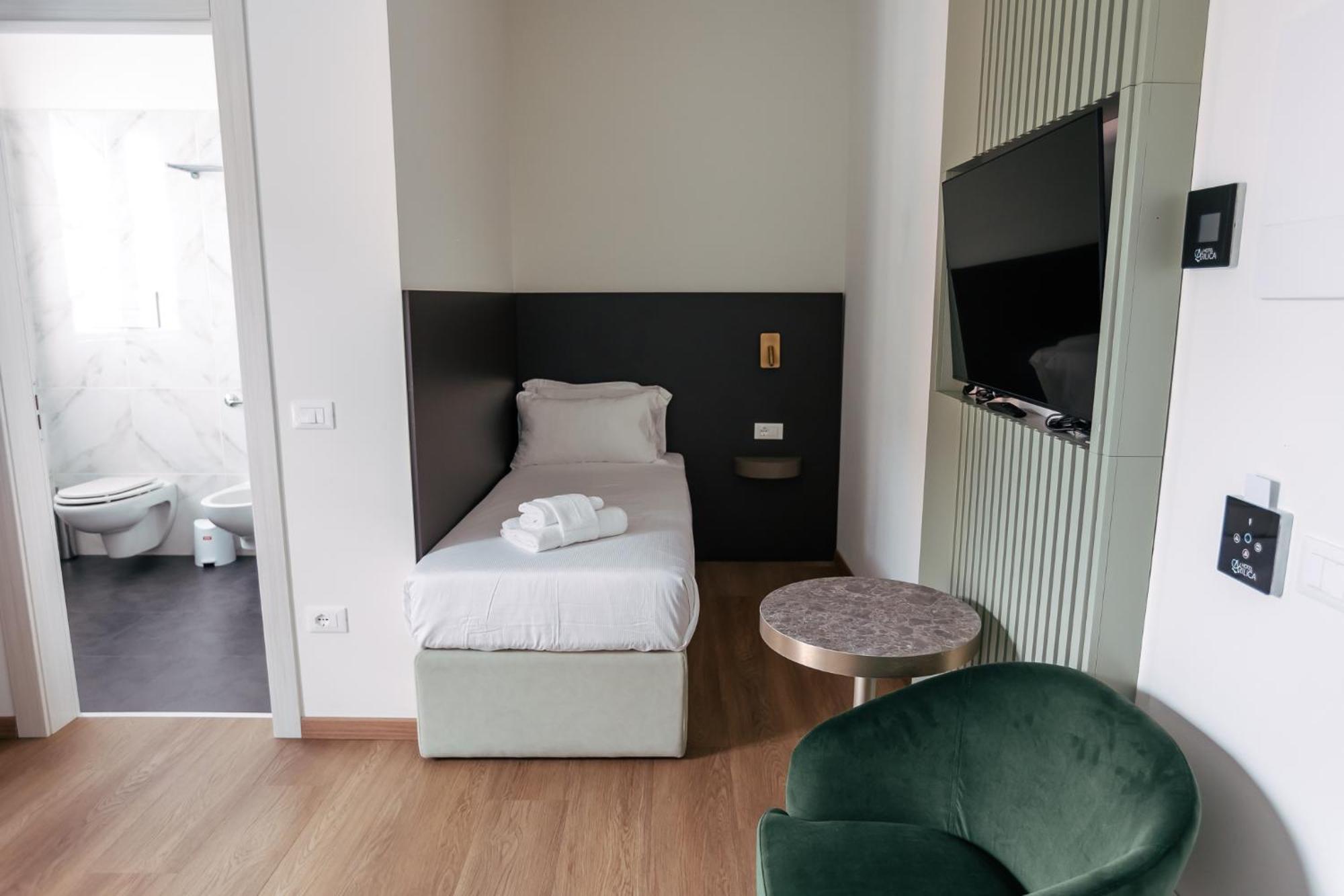 Hotel Arilica Peschiera del Garda Phòng bức ảnh